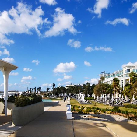 Phaedrus Living: Seaview Luxury Flat Limnaria 151 Apartment Paphos Exterior photo